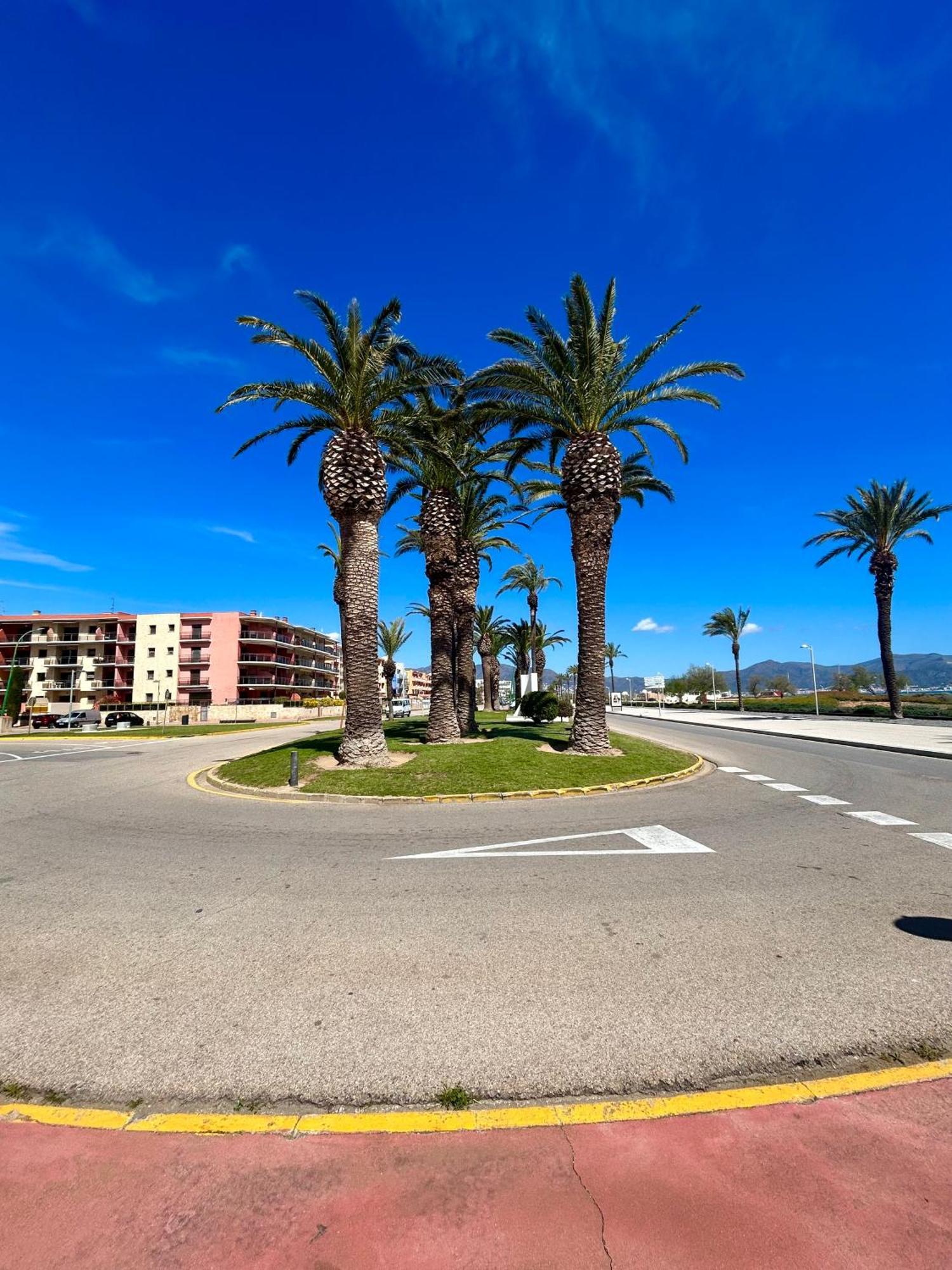 Pieds Dans L Eau Linges De Maison Inclus Empuriabrava Buitenkant foto